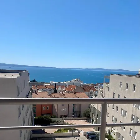 505 - With Sea View